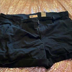 Cute black shorts 🖤